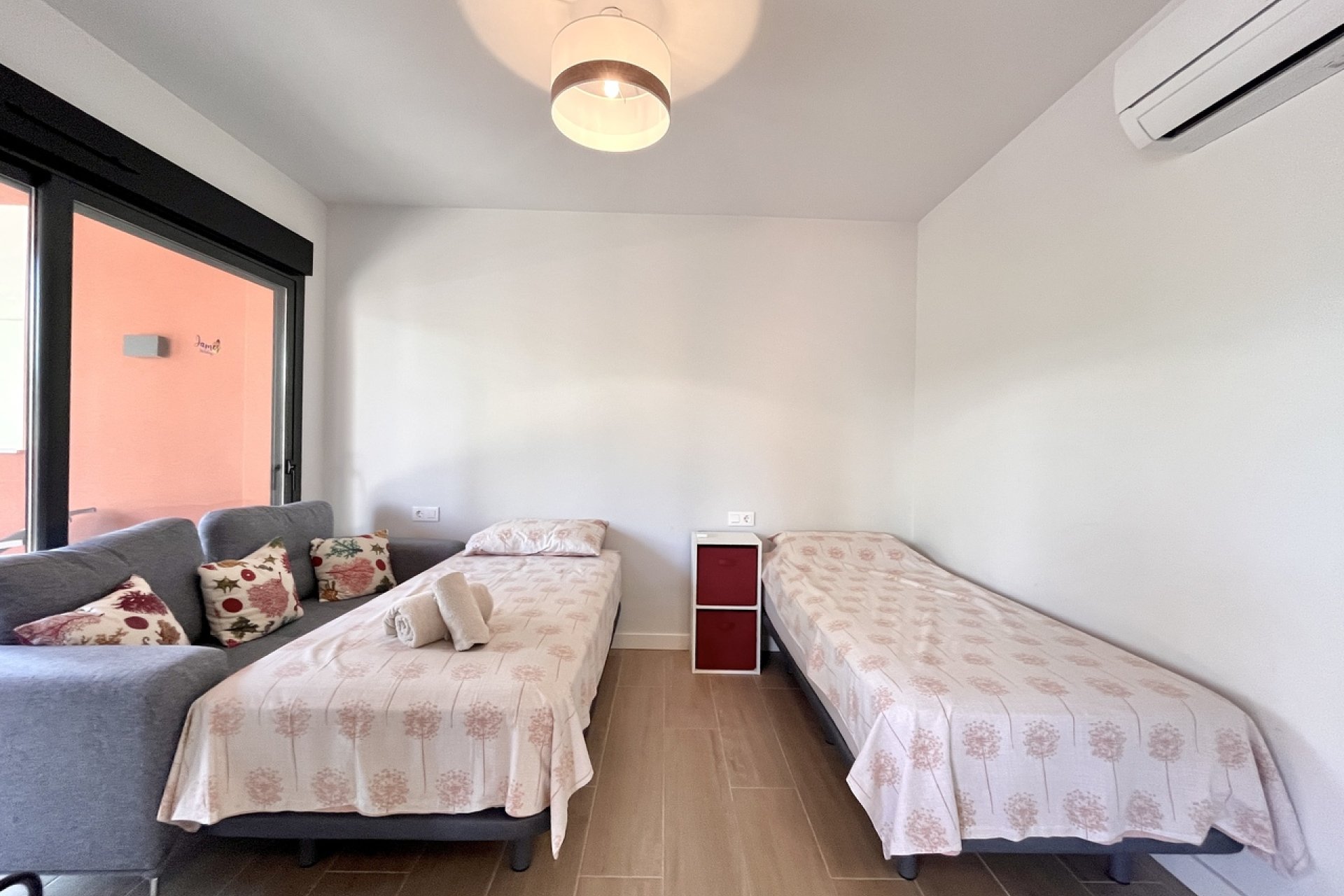 Videresalg - Apartment - Villamartín