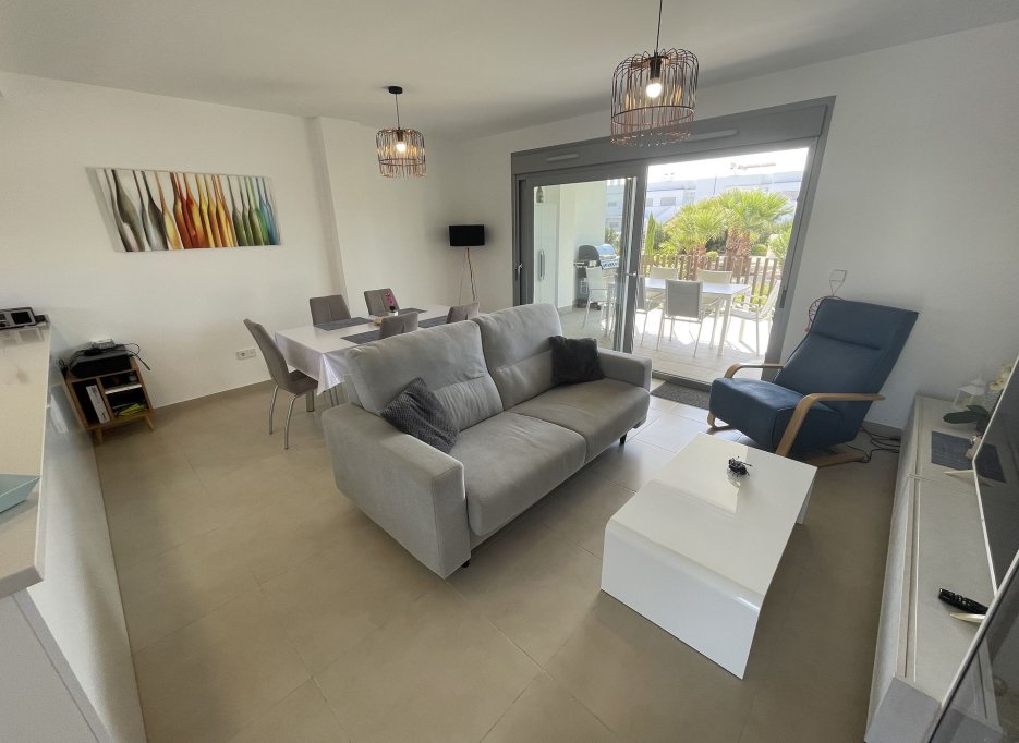 Videresalg - Apartment - Vistabella Golf