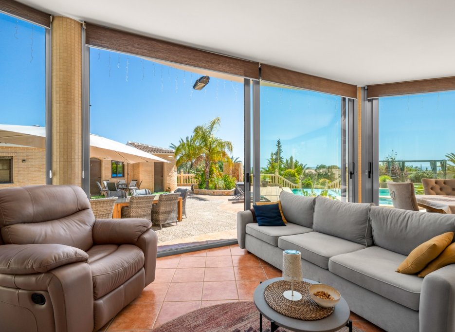 Videresalg - Country estate - Crevillente