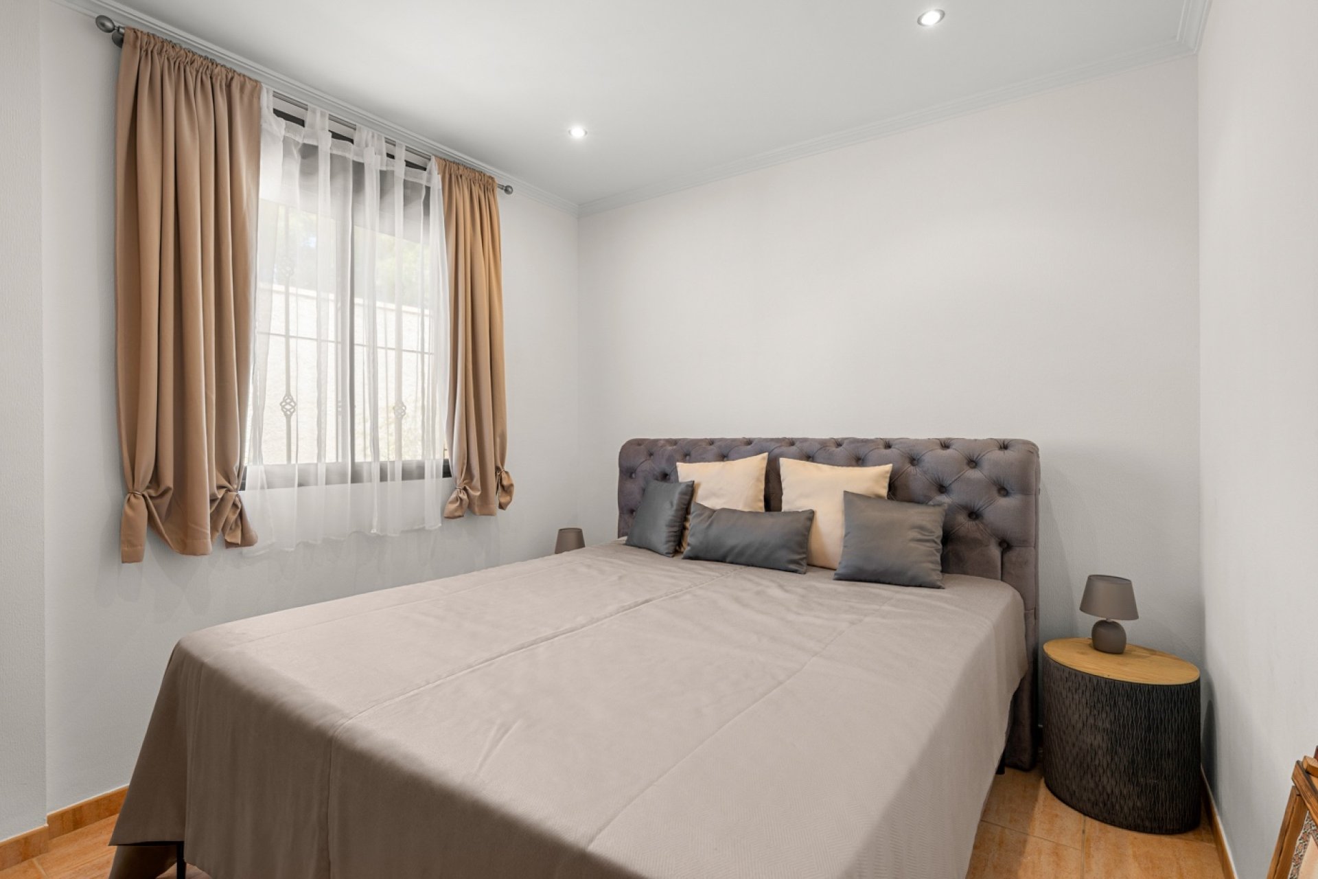 Videresalg - Country estate - Crevillente