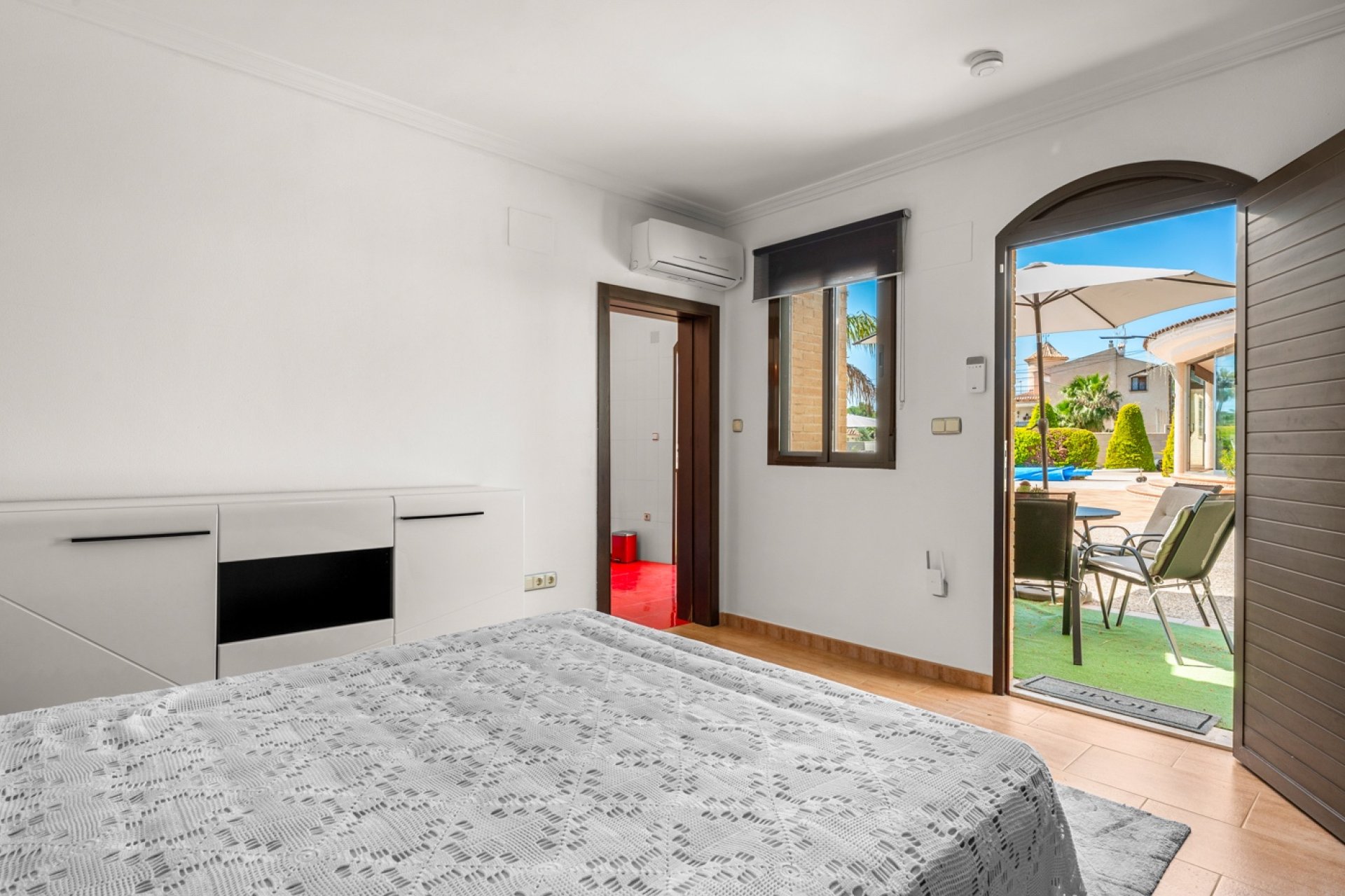 Videresalg - Country estate - Crevillente