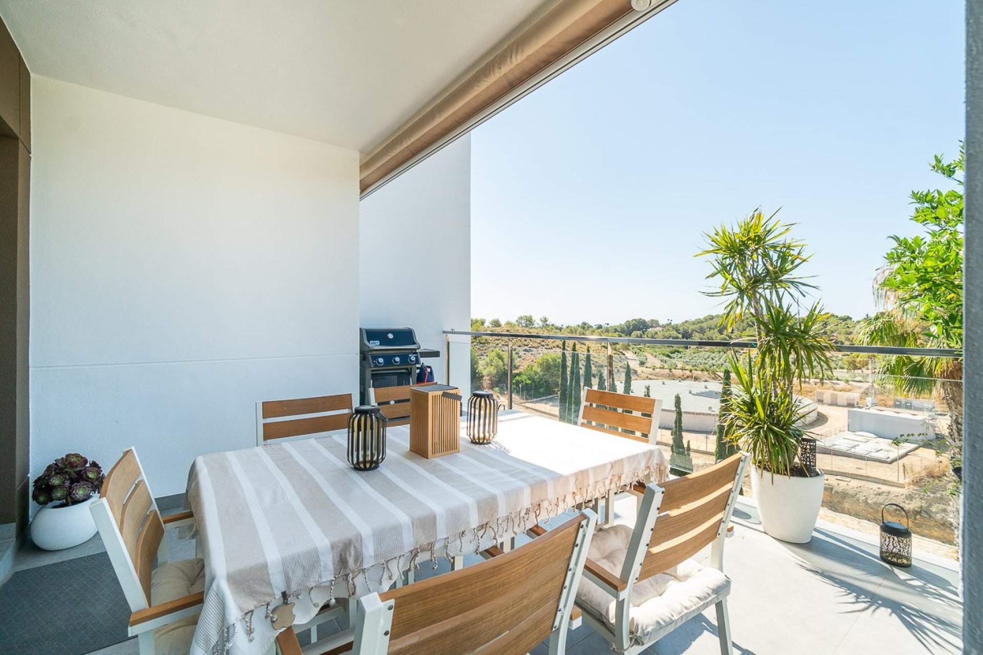 Videresalg - Duplex Penthouse - Villamartin - La fuente