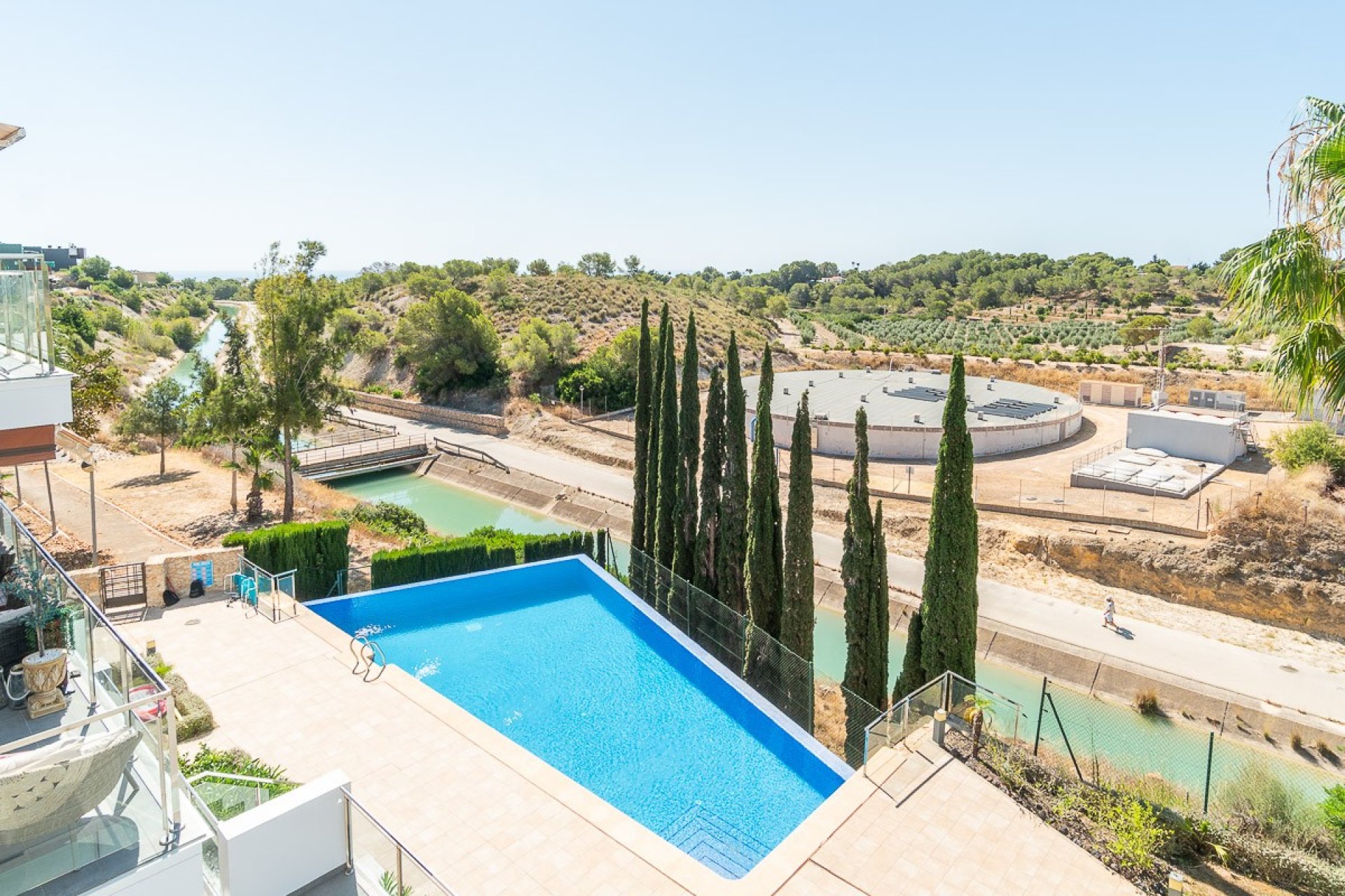 Videresalg - Duplex Penthouse - Villamartin - La fuente