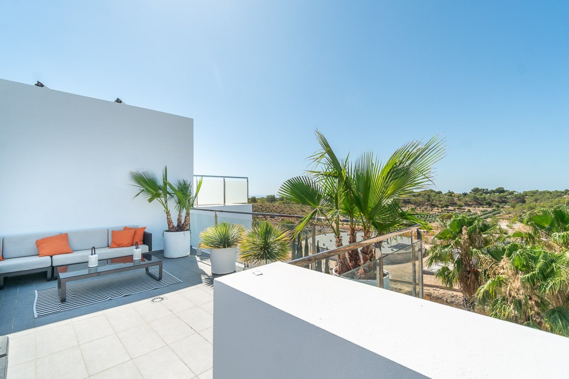 Videresalg - Duplex Penthouse - Villamartin - La fuente