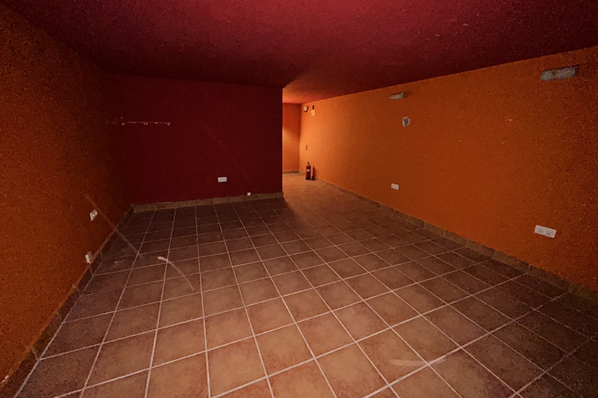 Videresalg - Kommersiell - Villamartín