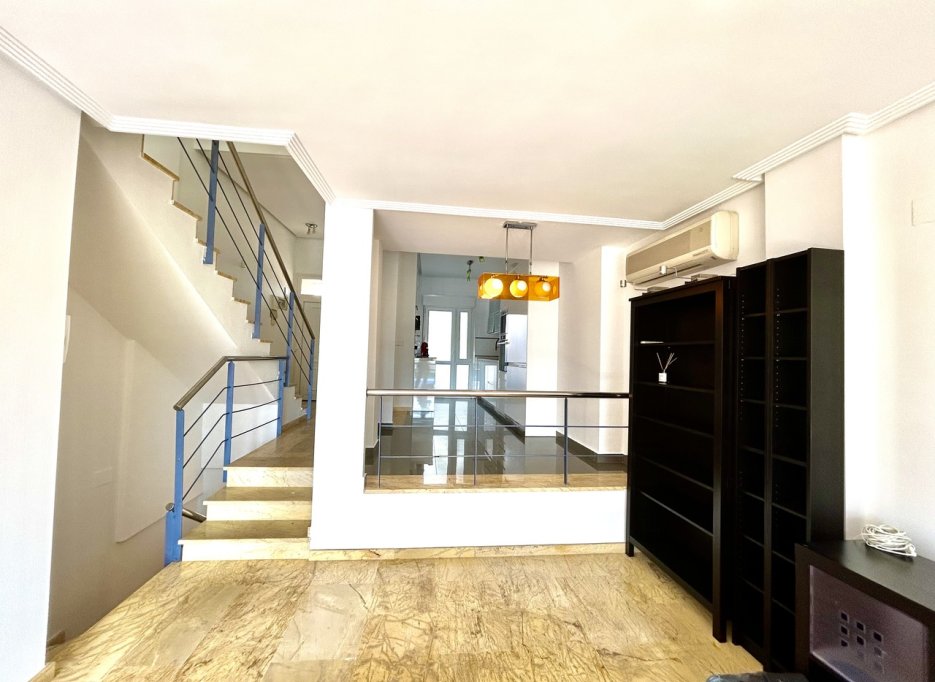 Videresalg - Rekkehus - Cabo Roig