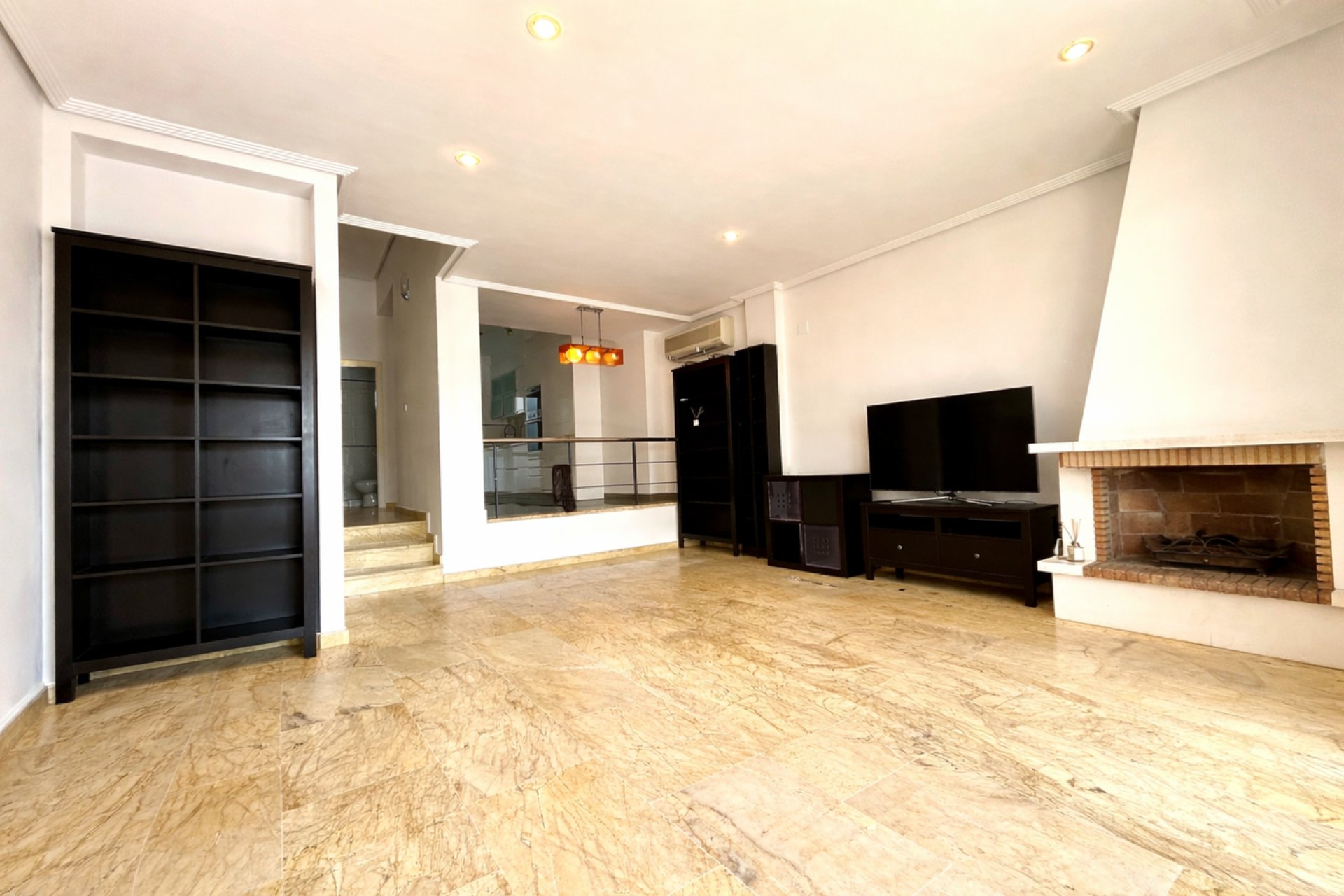 Videresalg - Rekkehus - Cabo Roig