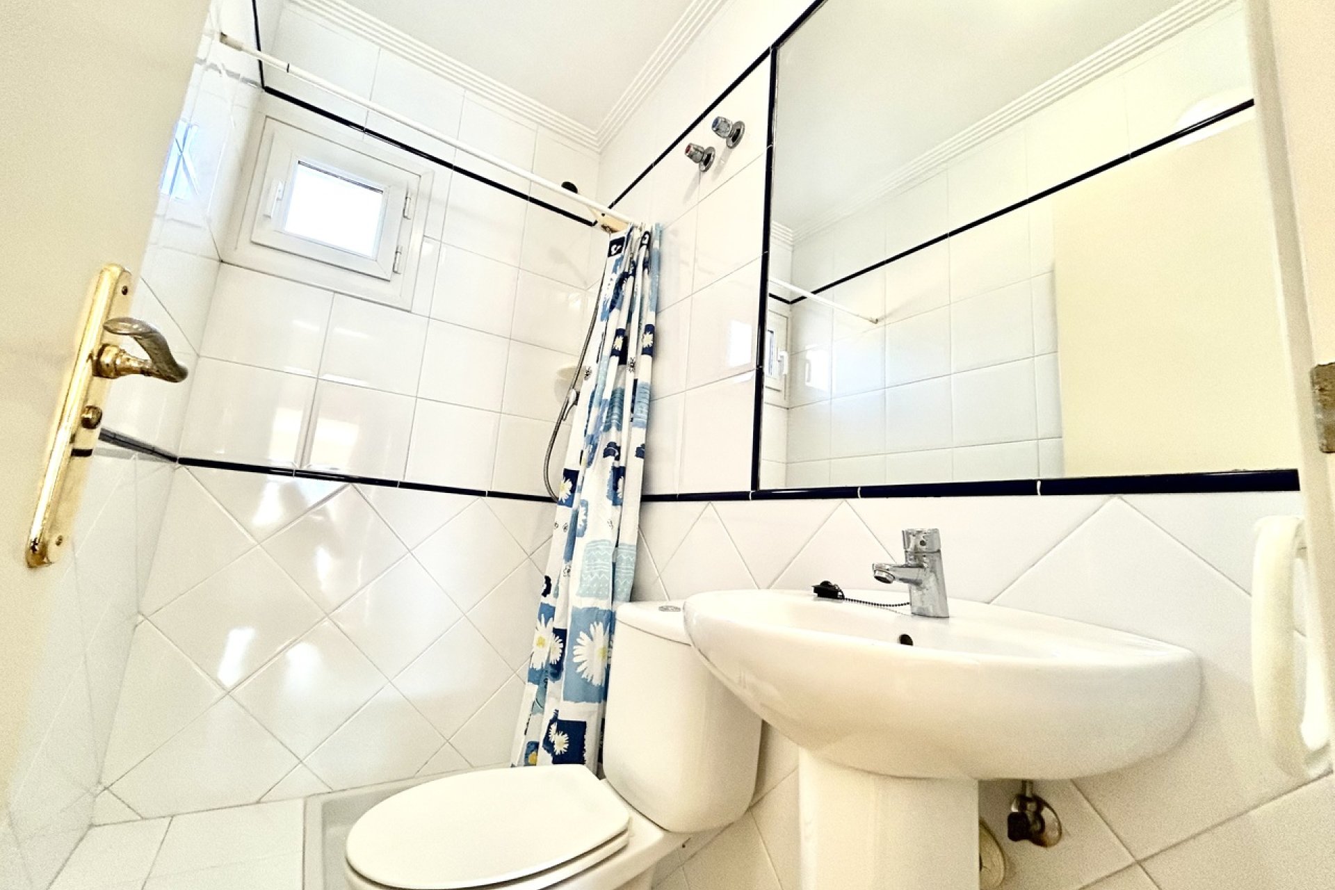 Videresalg - Rekkehus - Cabo Roig