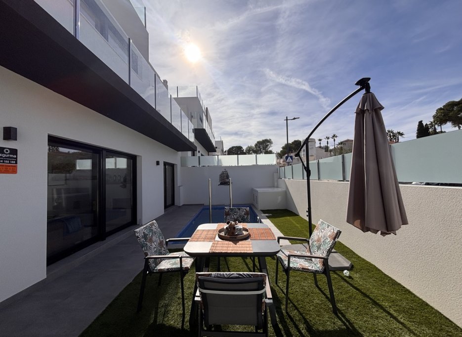 Videresalg - Rekkehus - Villamartín