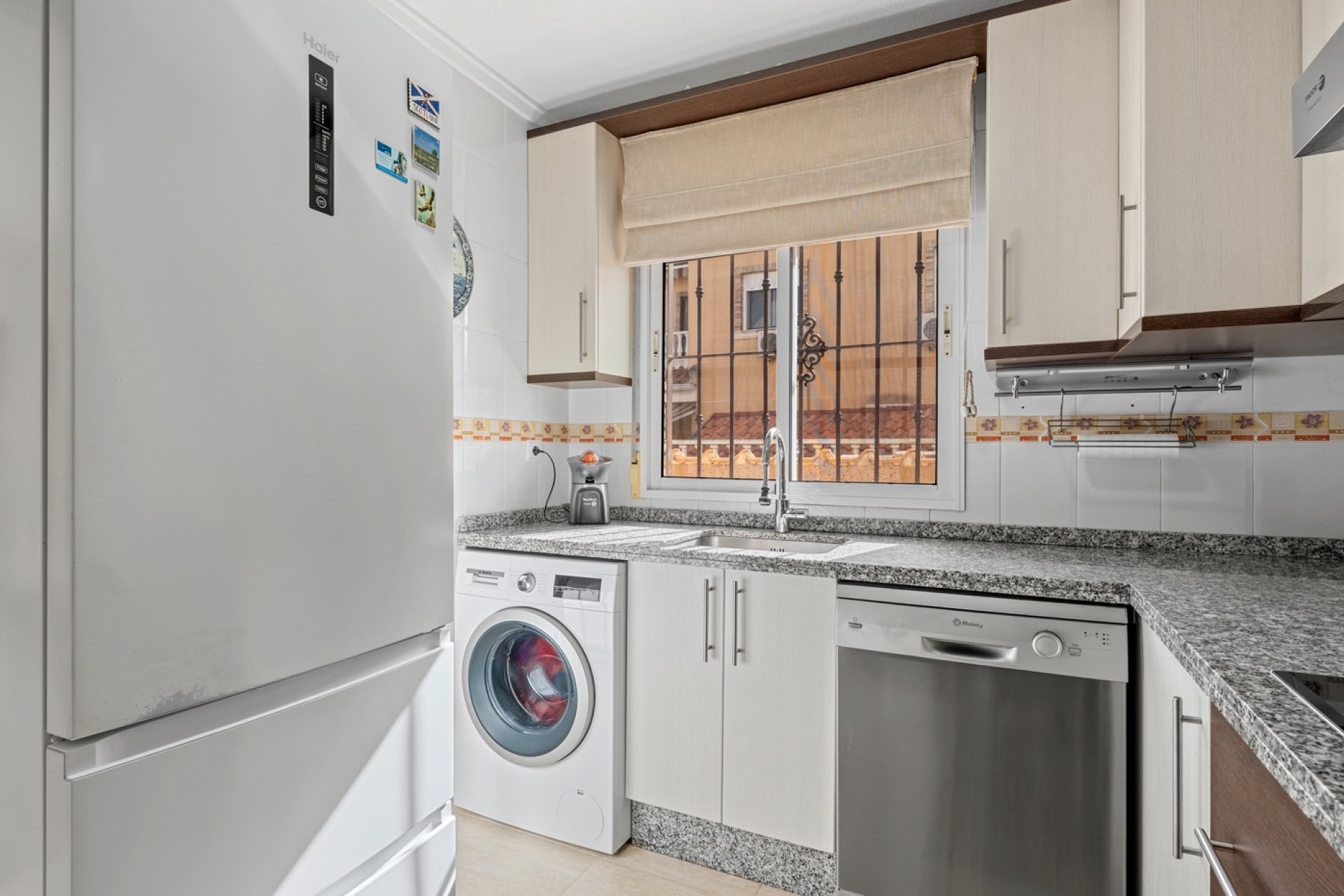 Videresalg - Tosidig - Ciudad Quesada - Lo Marabú