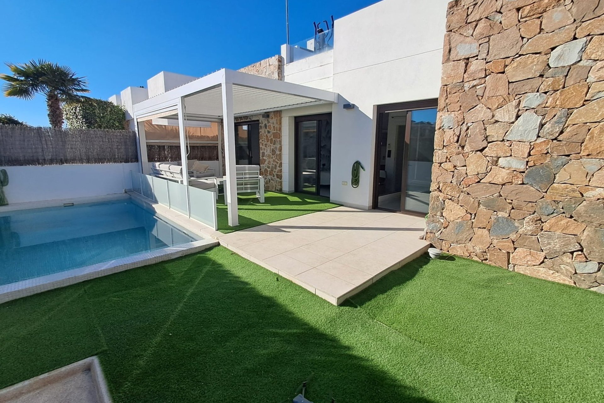 Videresalg - Villa - Cabo Roig