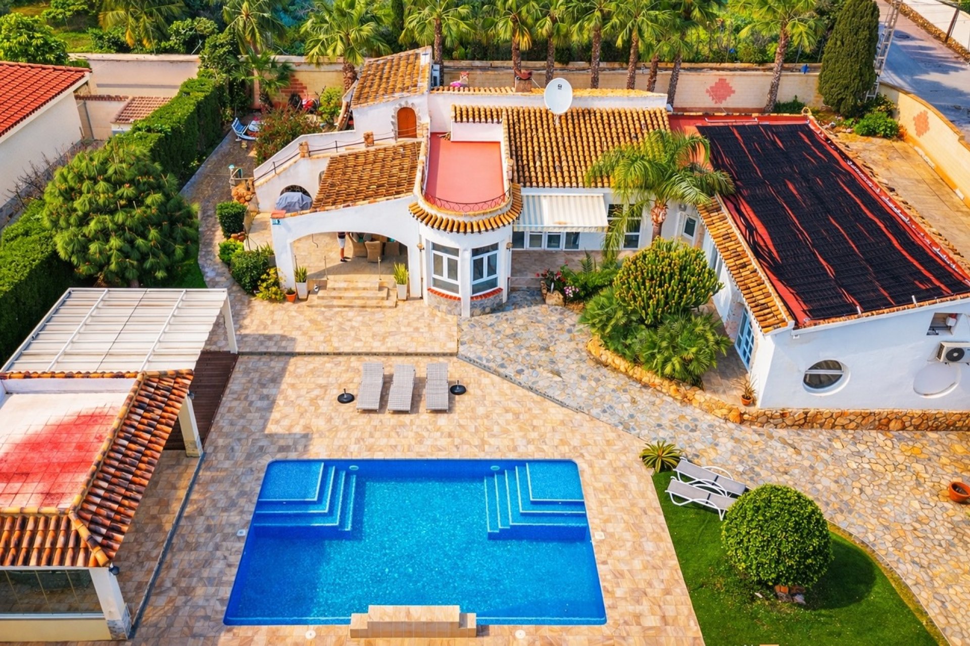 Videresalg - Villa - Cabo Roig