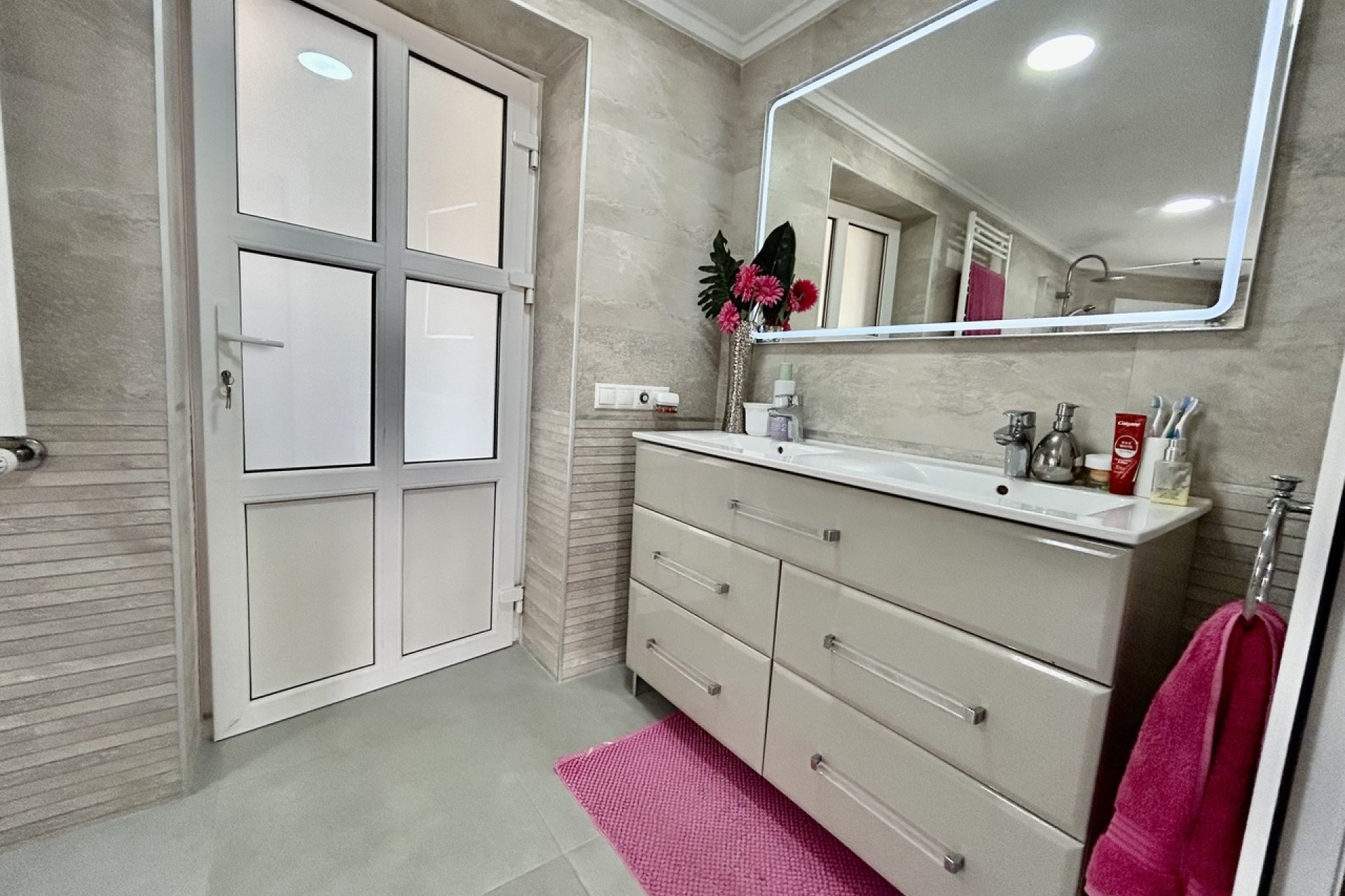 Videresalg - Villa - Cabo Roig