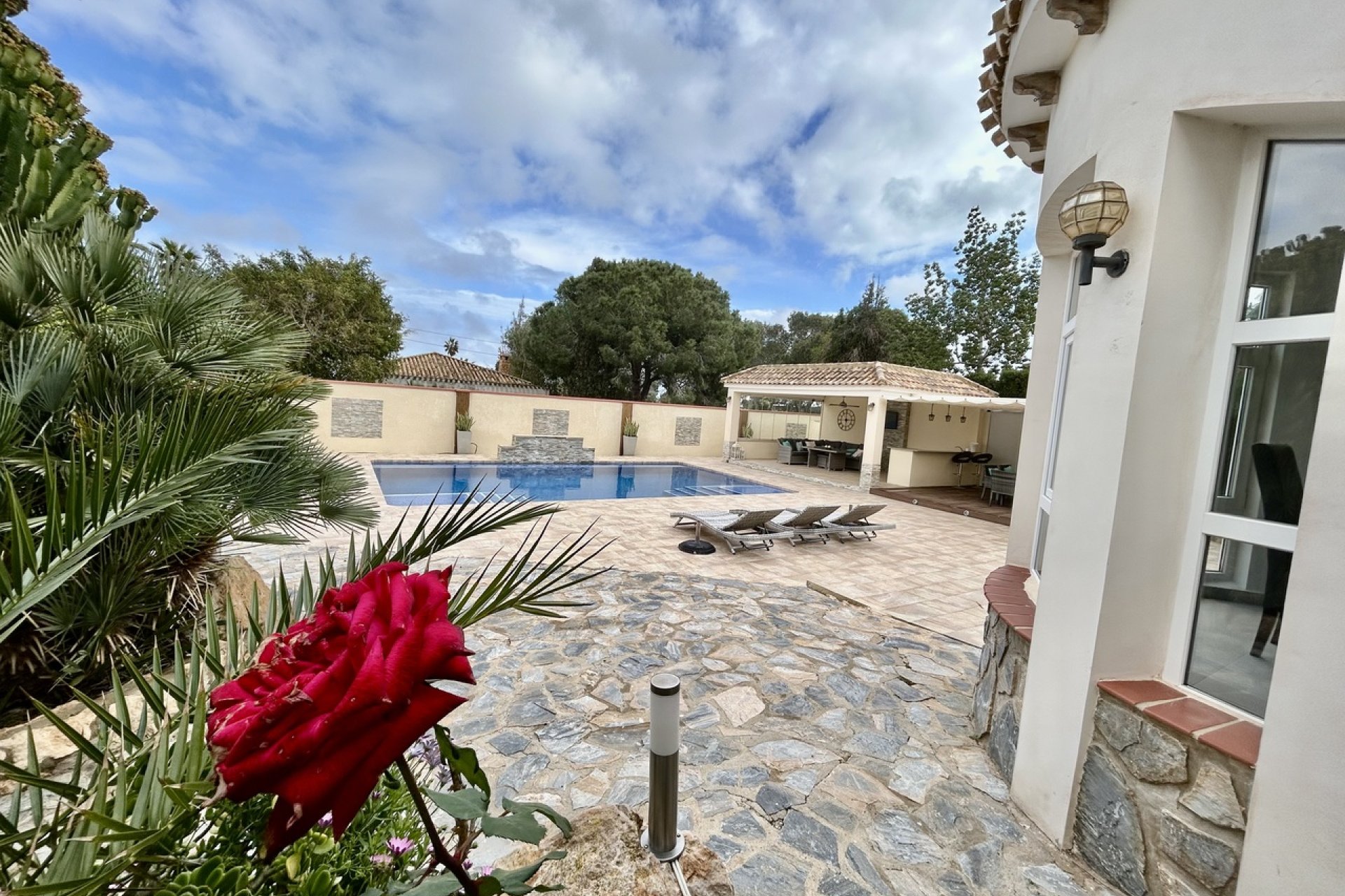 Videresalg - Villa - Cabo Roig