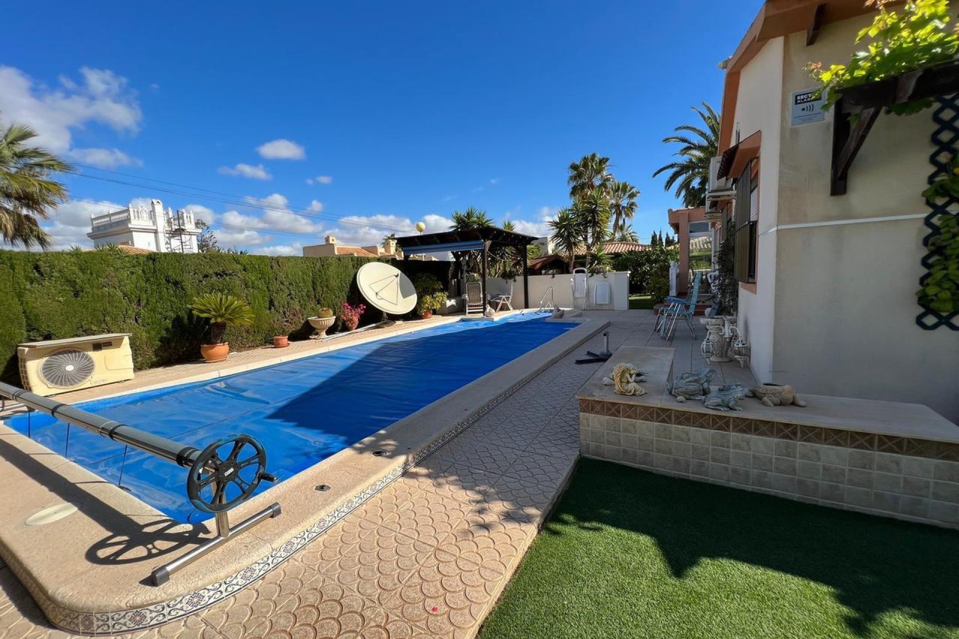 Videresalg - Villa - Cabo Roig