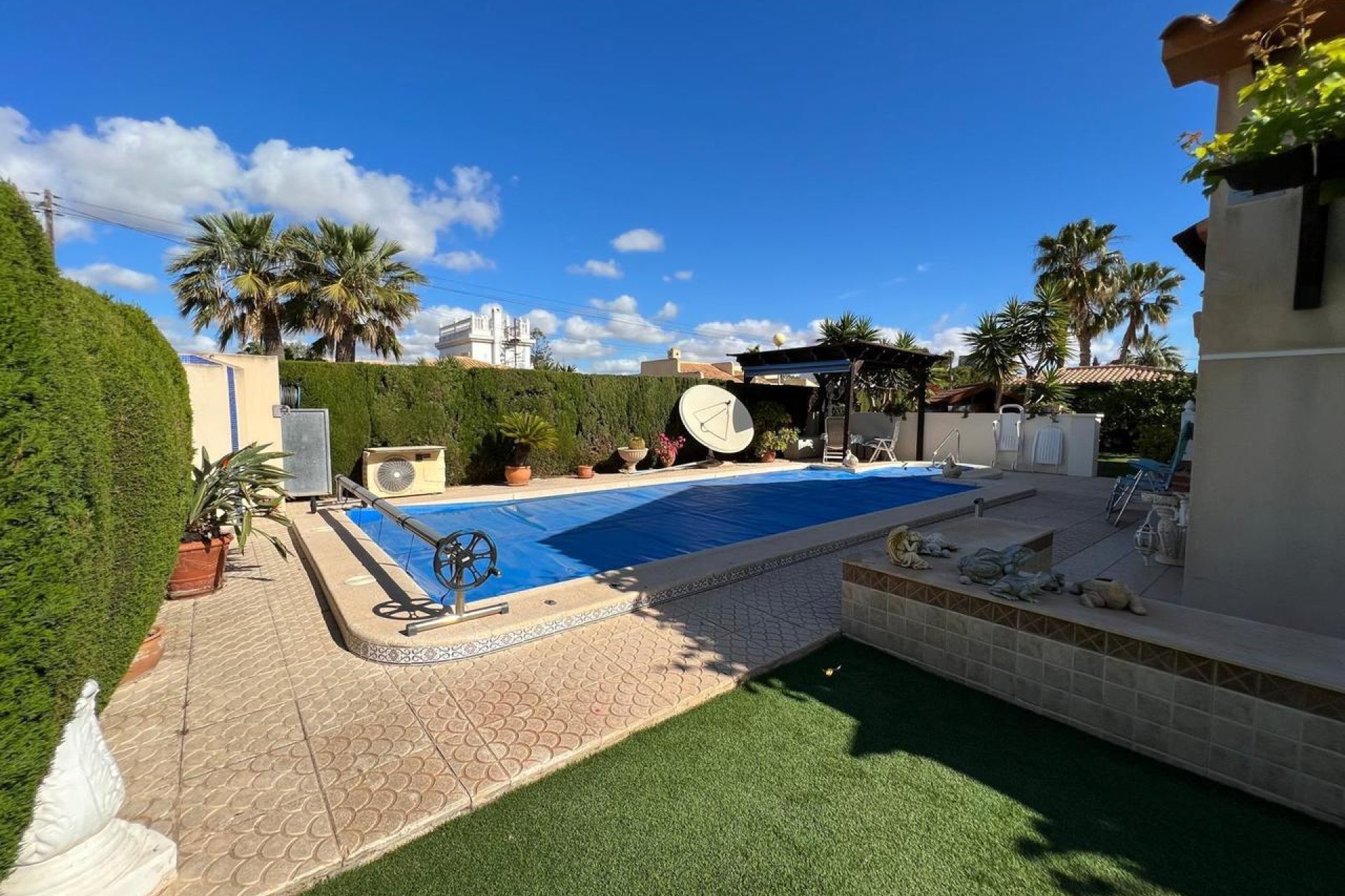 Videresalg - Villa - Cabo Roig