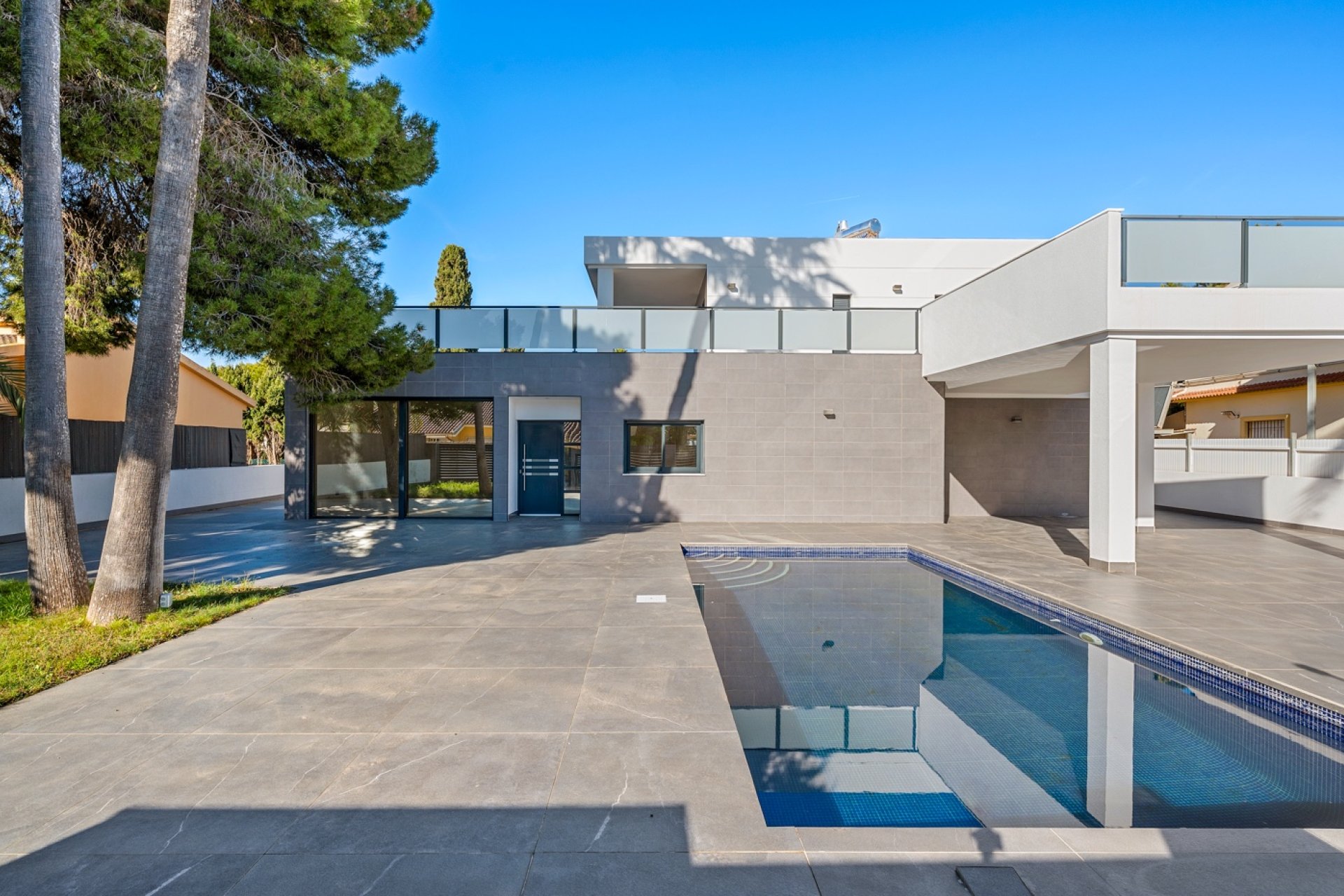 Videresalg - Villa - Campoamor