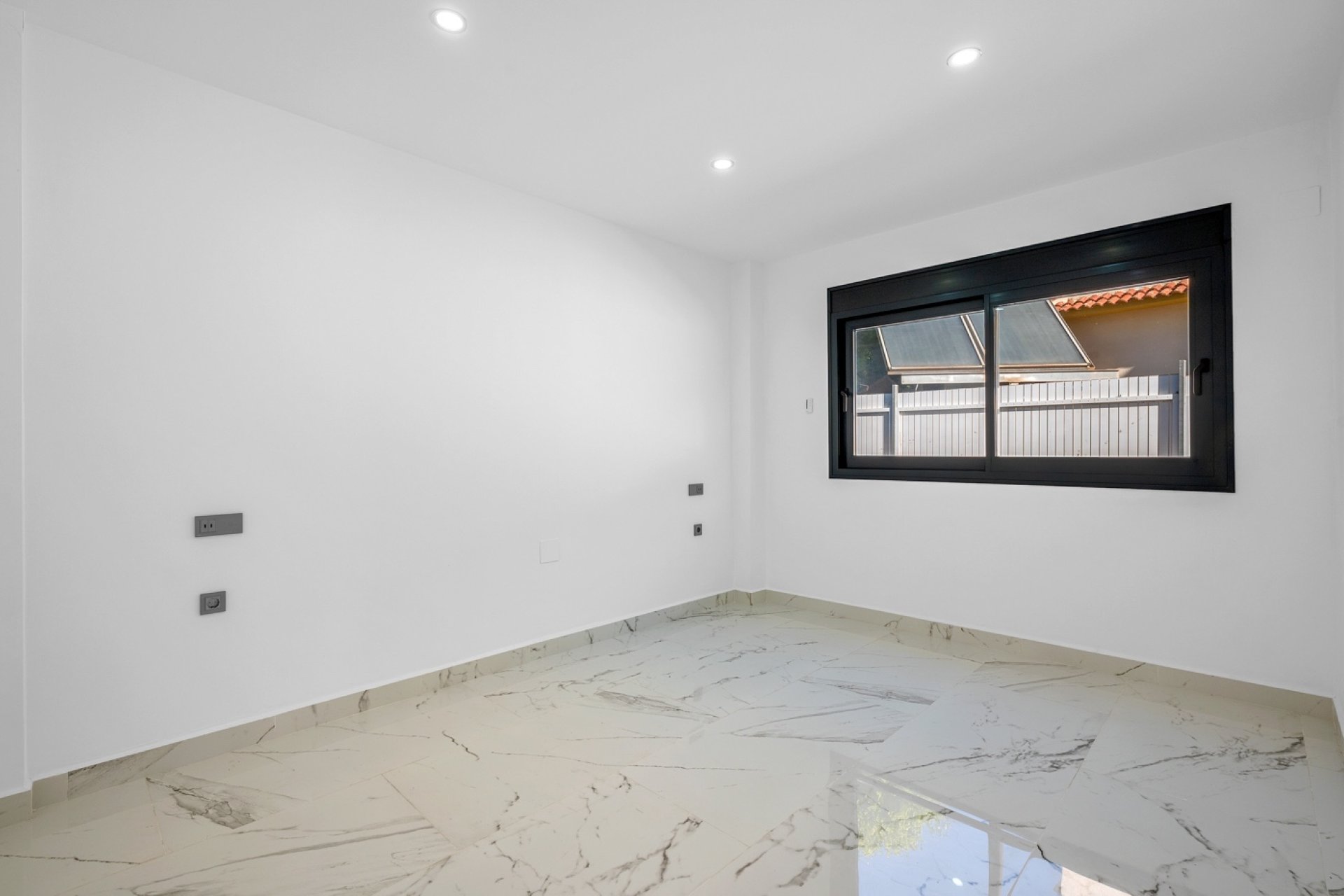 Videresalg - Villa - Campoamor