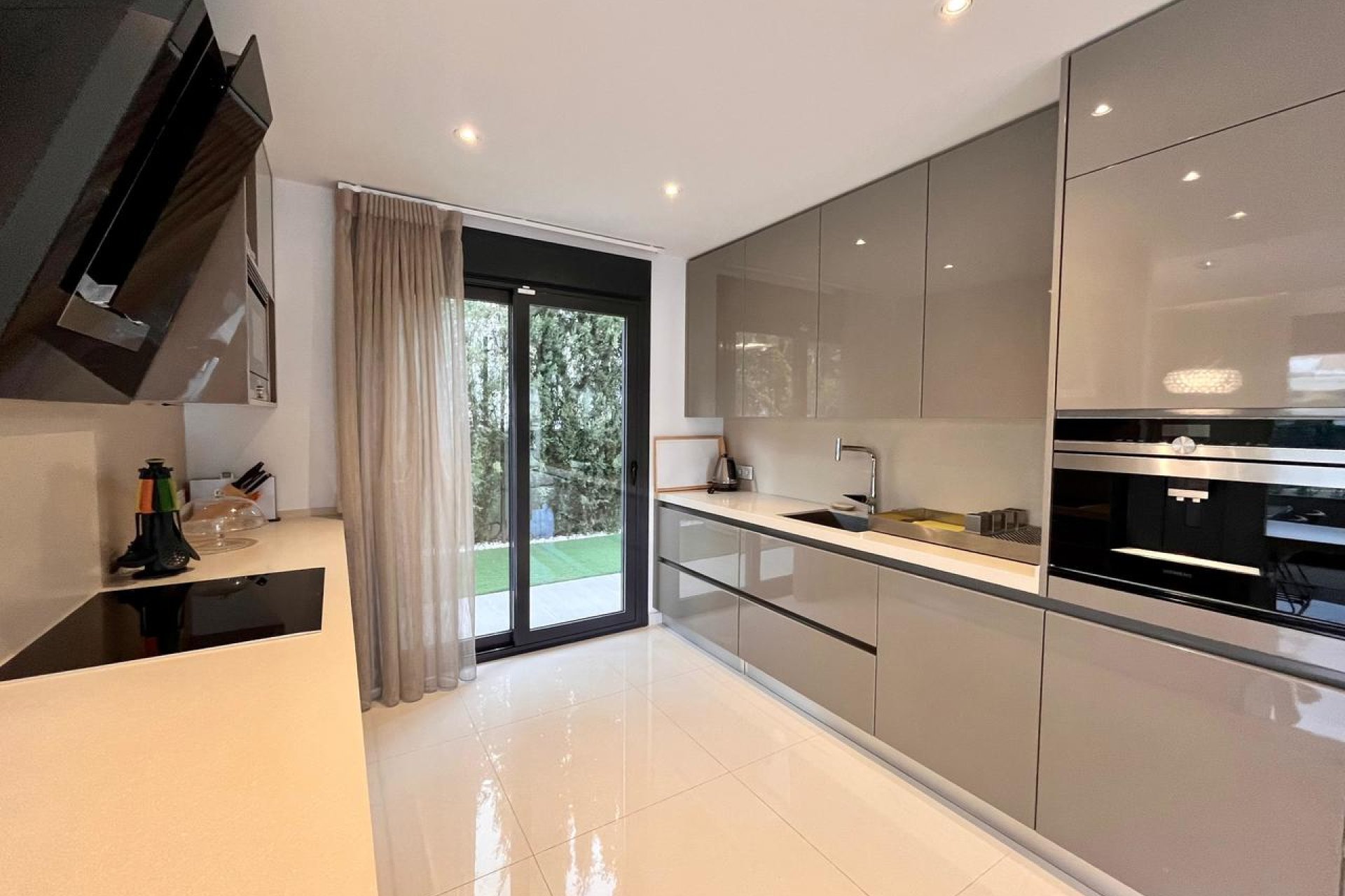 Videresalg - Villa - Dehesa De Campoamor