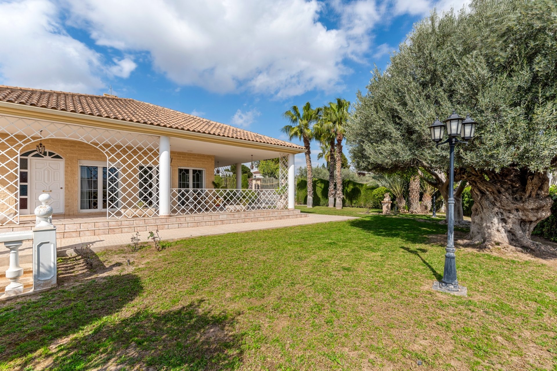 Videresalg - Villa - Elche/Elx