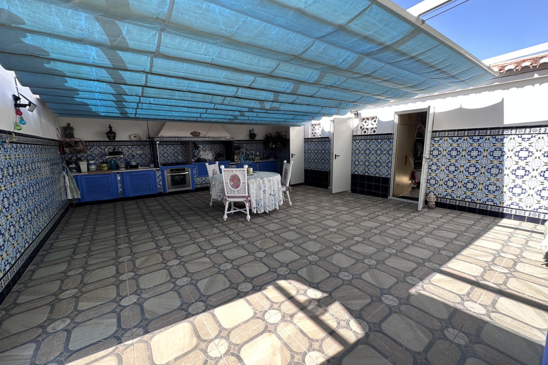 Videresalg - Villa - Elche