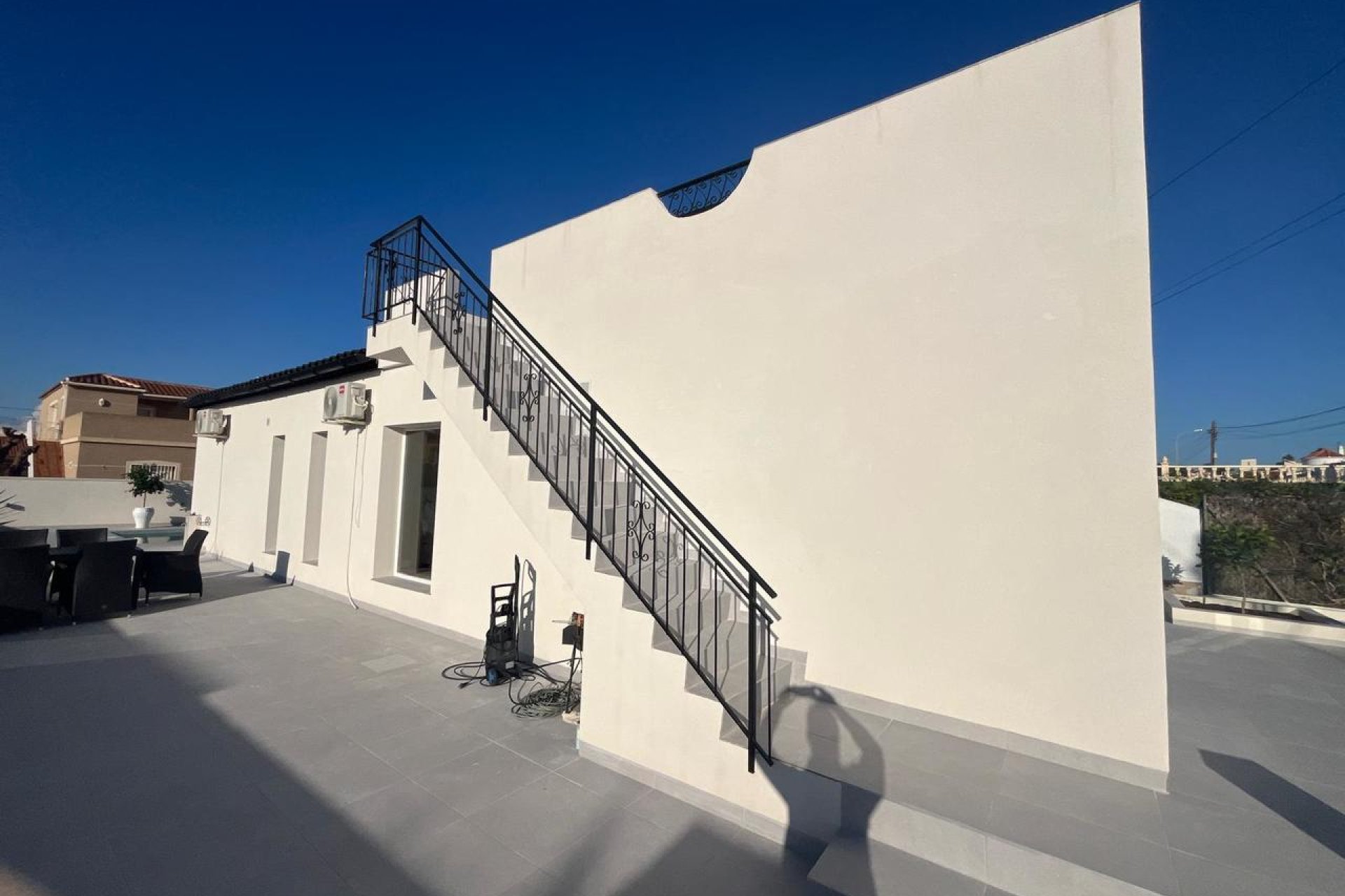 Videresalg - Villa - La Siesta