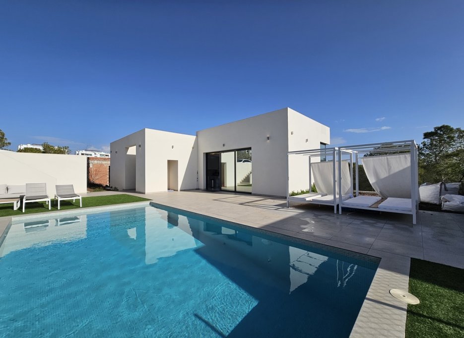 Videresalg - Villa - Las Colinas Golf Resort