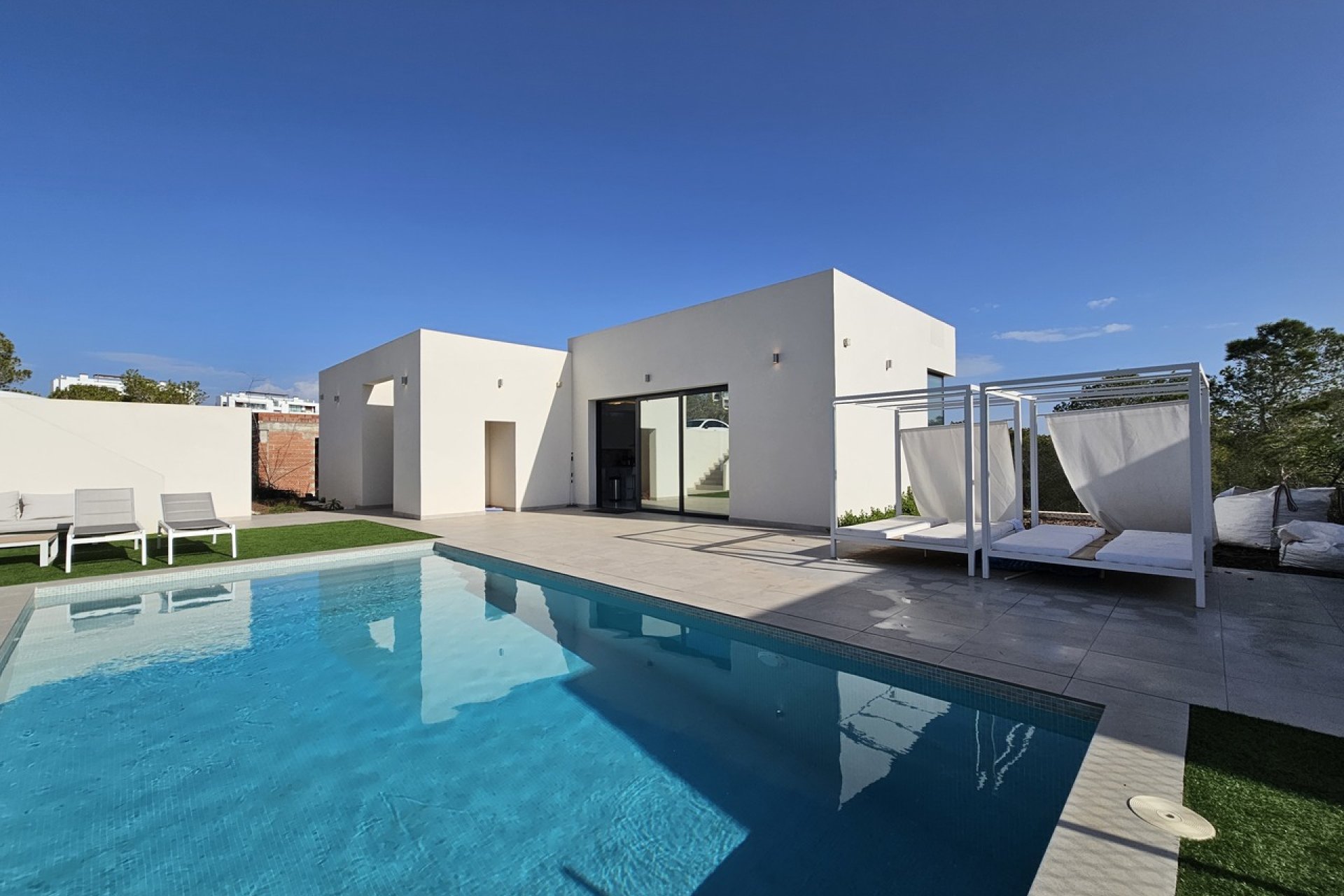 Videresalg - Villa - Las Colinas Golf Resort