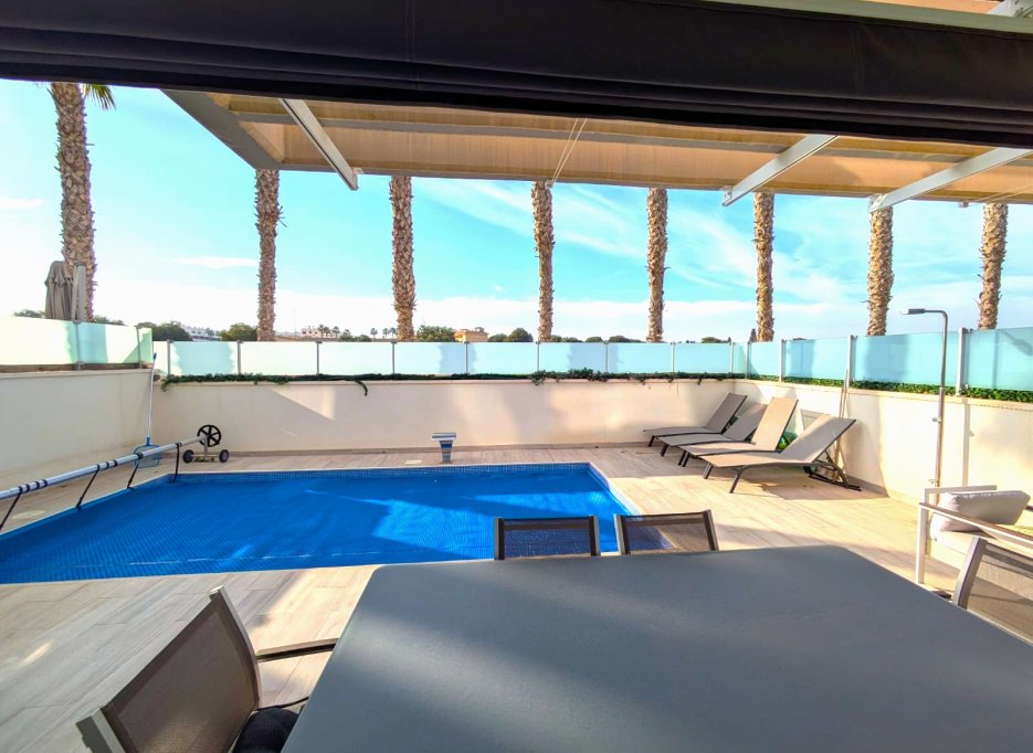 Videresalg - Villa - Lomas de Cabo Roig