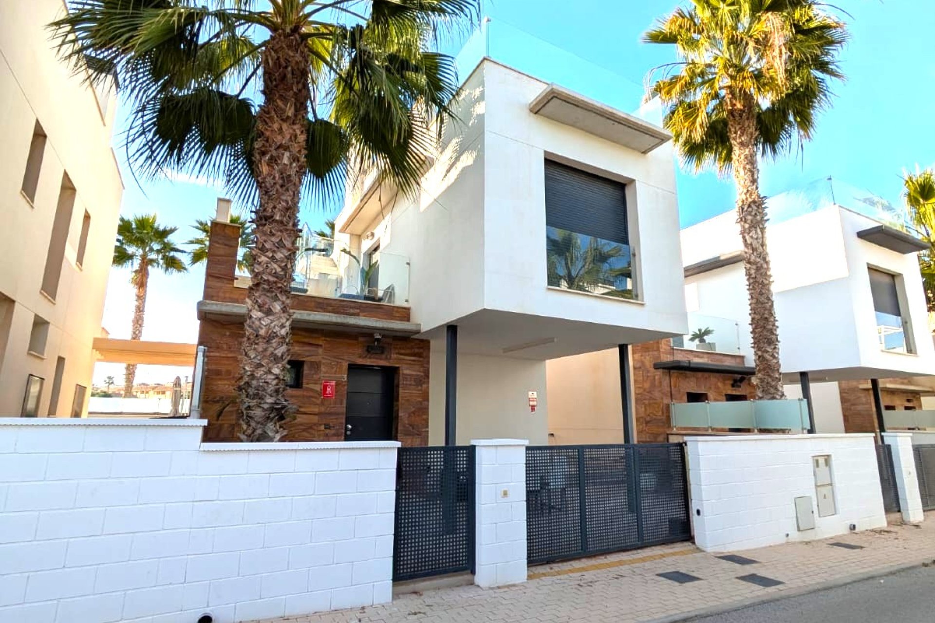 Videresalg - Villa - Lomas de Cabo Roig