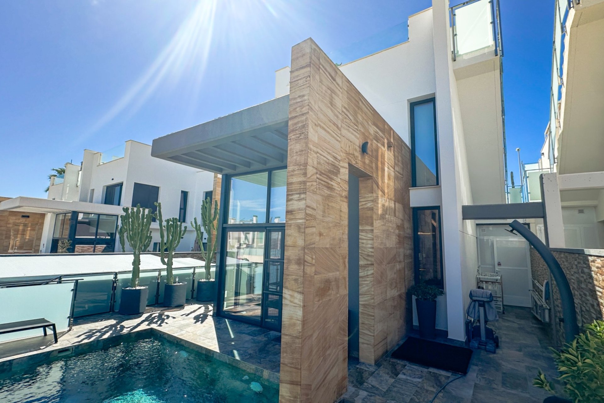 Videresalg - Villa - Lomas de Cabo Roig