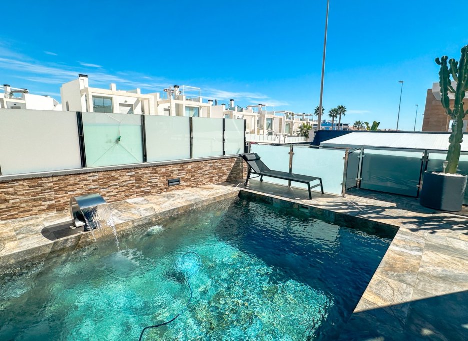 Videresalg - Villa - Lomas de Cabo Roig