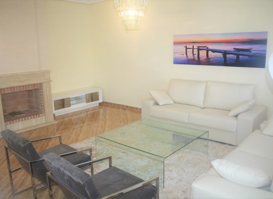 Videresalg - Villa - Los Alcazares - Los Altos