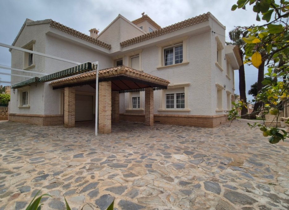 Videresalg - Villa - Orihuela - Costa Blanca Sur