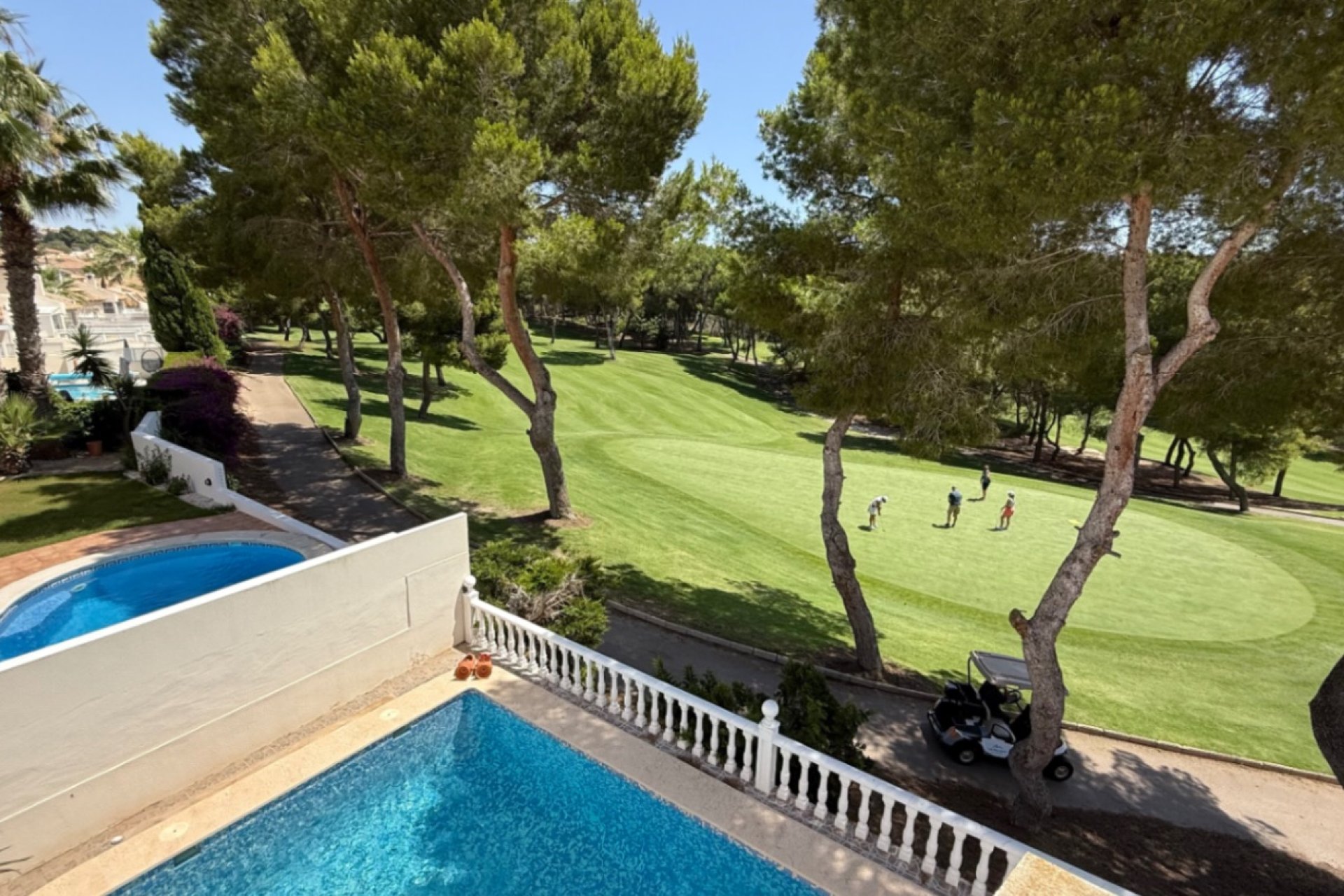 Videresalg - Villa - Orihuela Costa - Campos de Golf