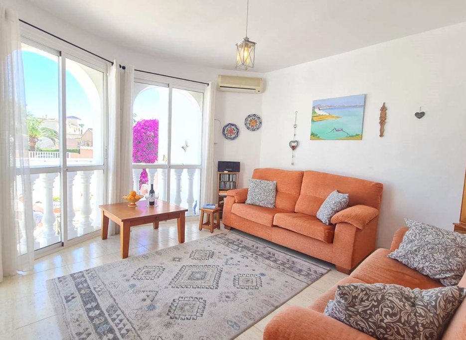 Videresalg - Villa - Orihuela Costa - La Florida