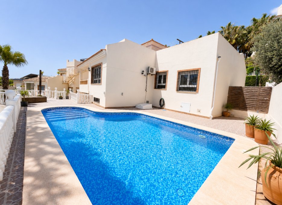 Videresalg - Villa - Orihuela Costa - Lomas De Campoamor-las Ramblas