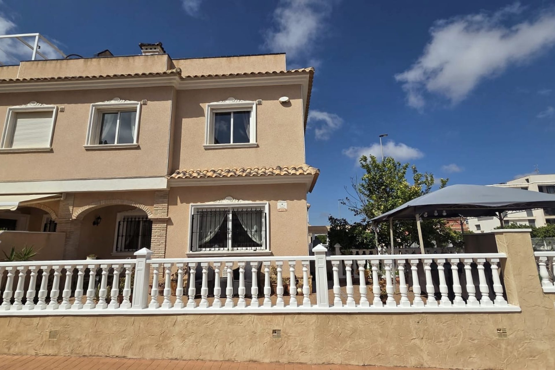 Videresalg - Villa - Orihuela Costa - Los Dolses