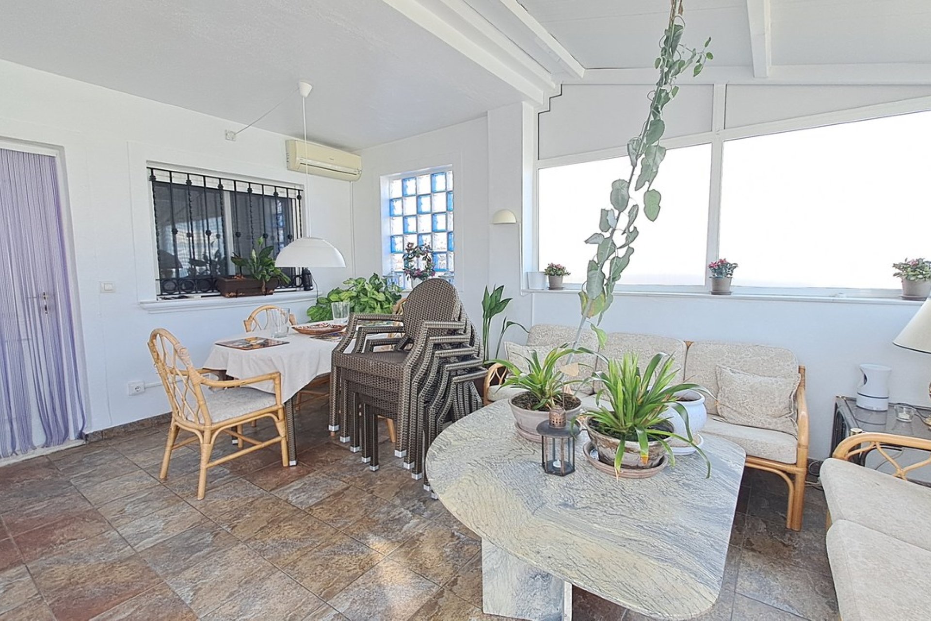 Videresalg - Villa - Punta Prima