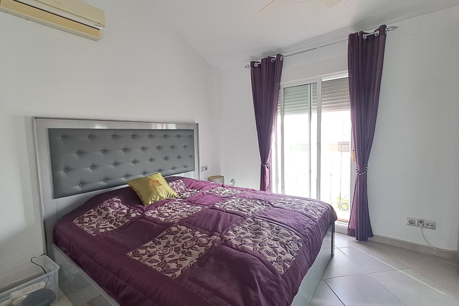 Videresalg - Villa - Punta Prima