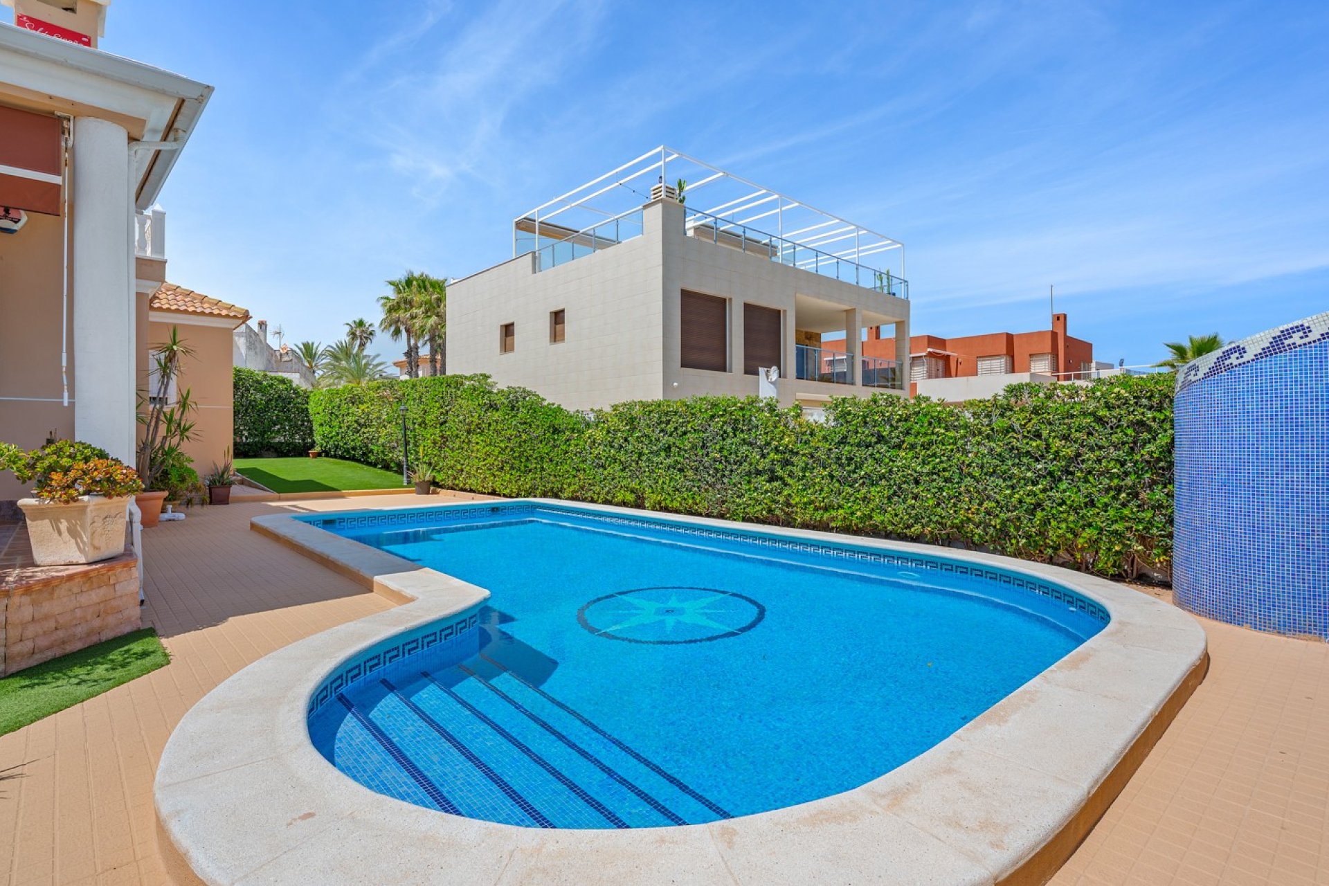 Videresalg - Villa - Torrevieja - La Mata