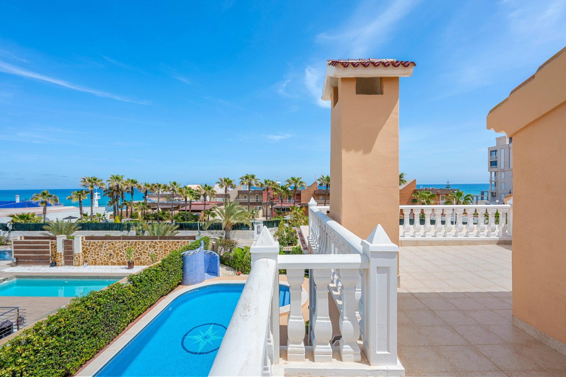 Videresalg - Villa - Torrevieja - La Mata