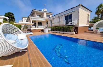 Villa - Resale - La Mata - La Mata