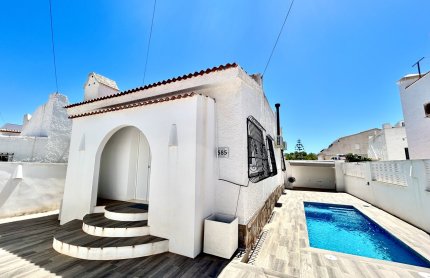 Villa - Resale - Villamartín - Villamartín