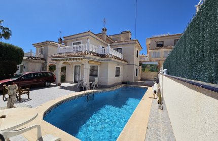 Villa - Resale - Villamartín - Villamartín