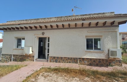 Villa - Resale - Villamartín - Villamartín