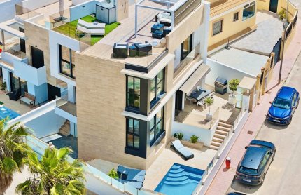 Villa - Videresalg - Campoamor R-5 - Campoamor R-5