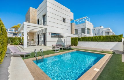 Villa - Videresalg - Ciudad Quesada - CB-54065