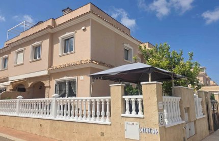 Villa - Videresalg - Villamartín - Villamartin