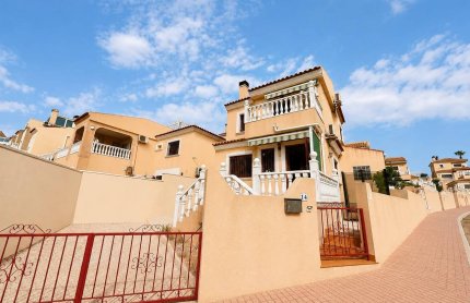 Villa - Videresalg - Villamartín - Villamartín
